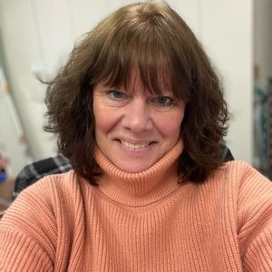 Meet your Posher, Maribeth